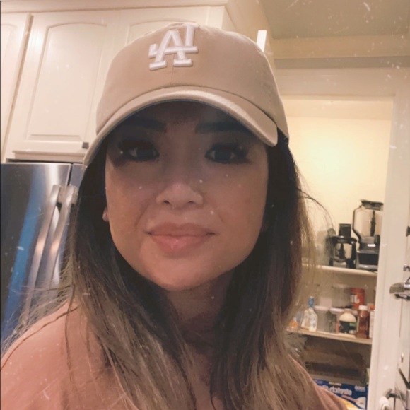 Meet your Posher, Ann - Picture 1 of 1